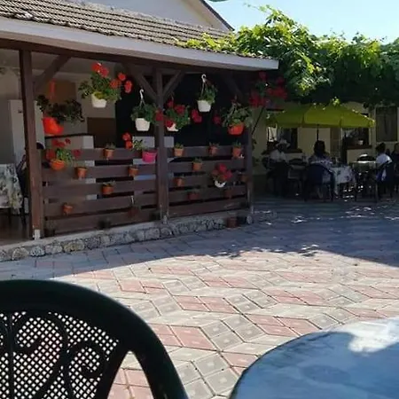 Casa La Bunica Costinesti
