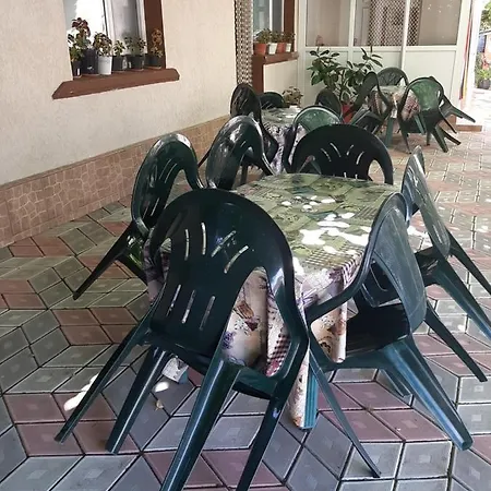 Casa La Bunica * Costinesti