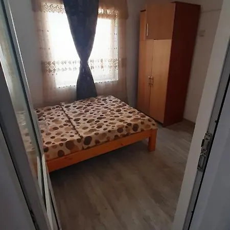Casa La Bunica ホームステイ